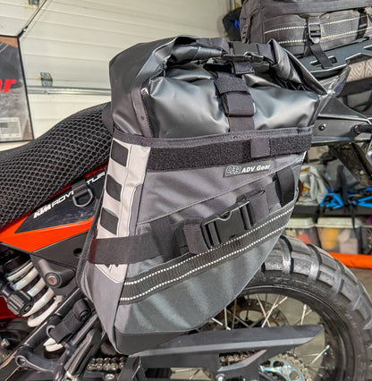 OBR 38L Saddlebags 2.0: Holster with loaded dry bag