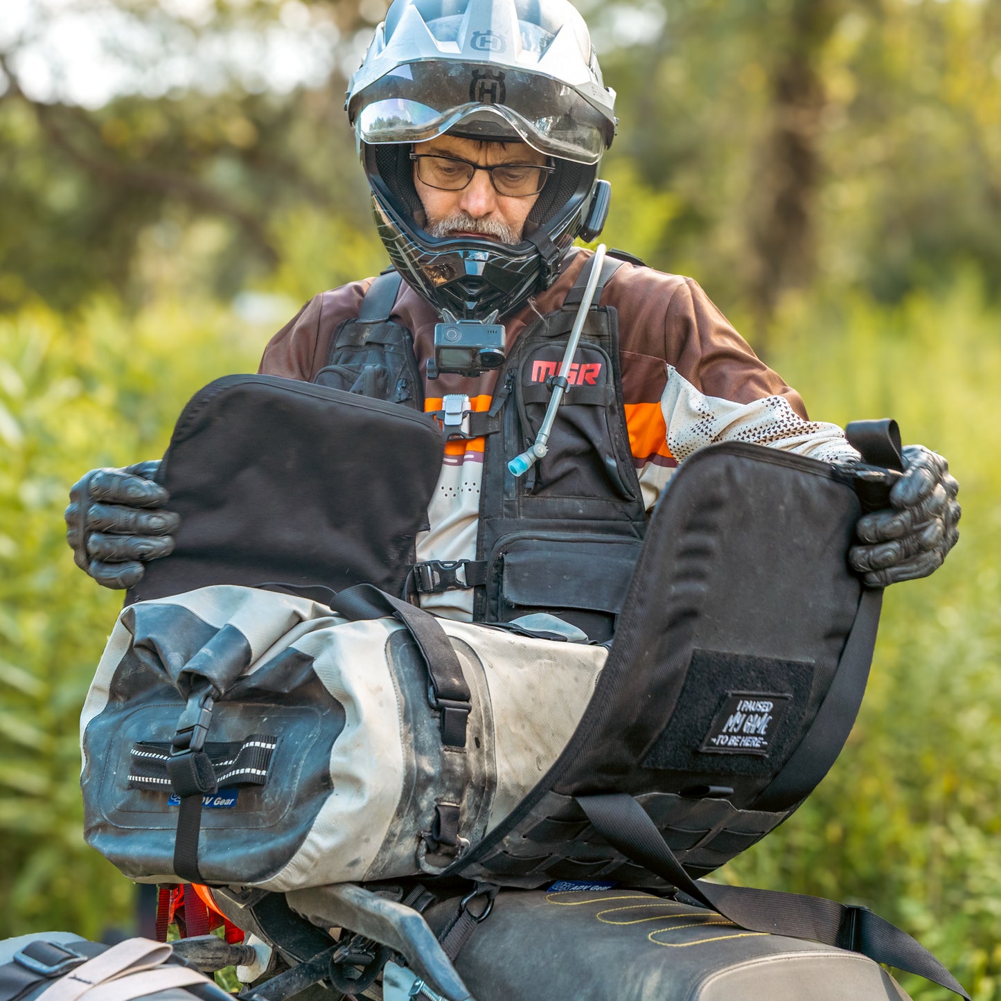 Dan's black Beavertail on his Norden.  Opening to remove OBR 35L dry duffel.