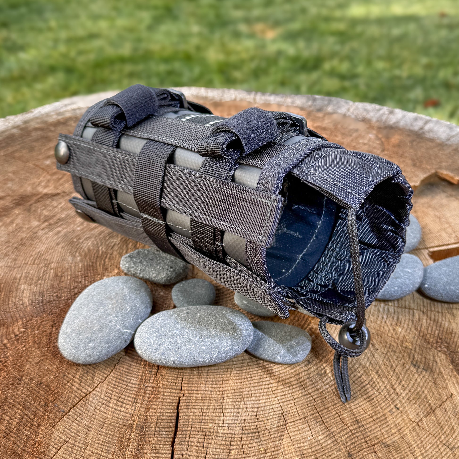 Bottle carrier with secure top closure